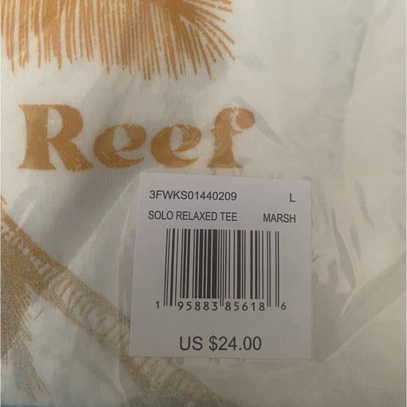 NWT Reef Surf Solo Relaxed Palm Tree Graphic Beach T-shirt Women Size L - Picture 5 of 6